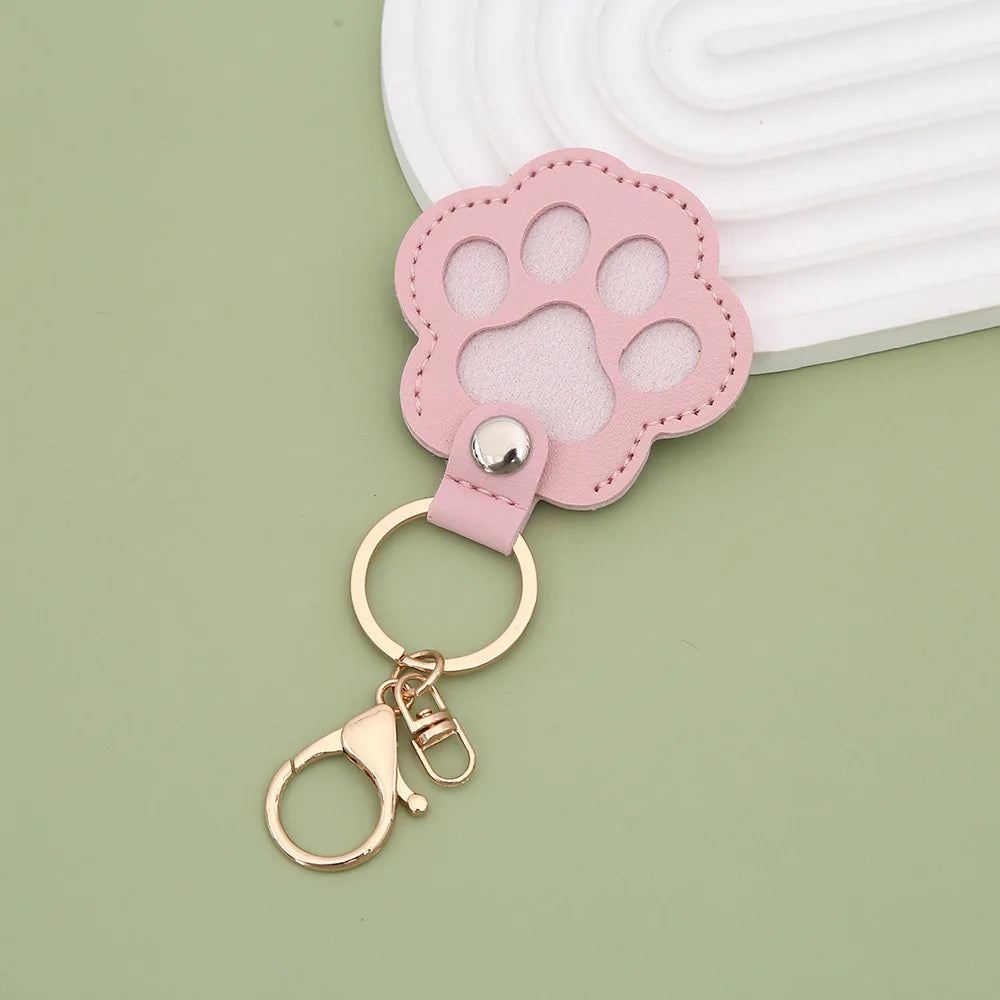 Dog Hair Collector Keychain Leather Pet Memorial Keepsake for Dogs and Cats, Fur Storage Pendant Charm Gift Keychain